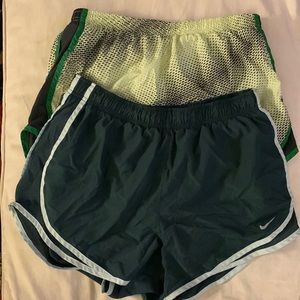 2 NIKE SHORTS
